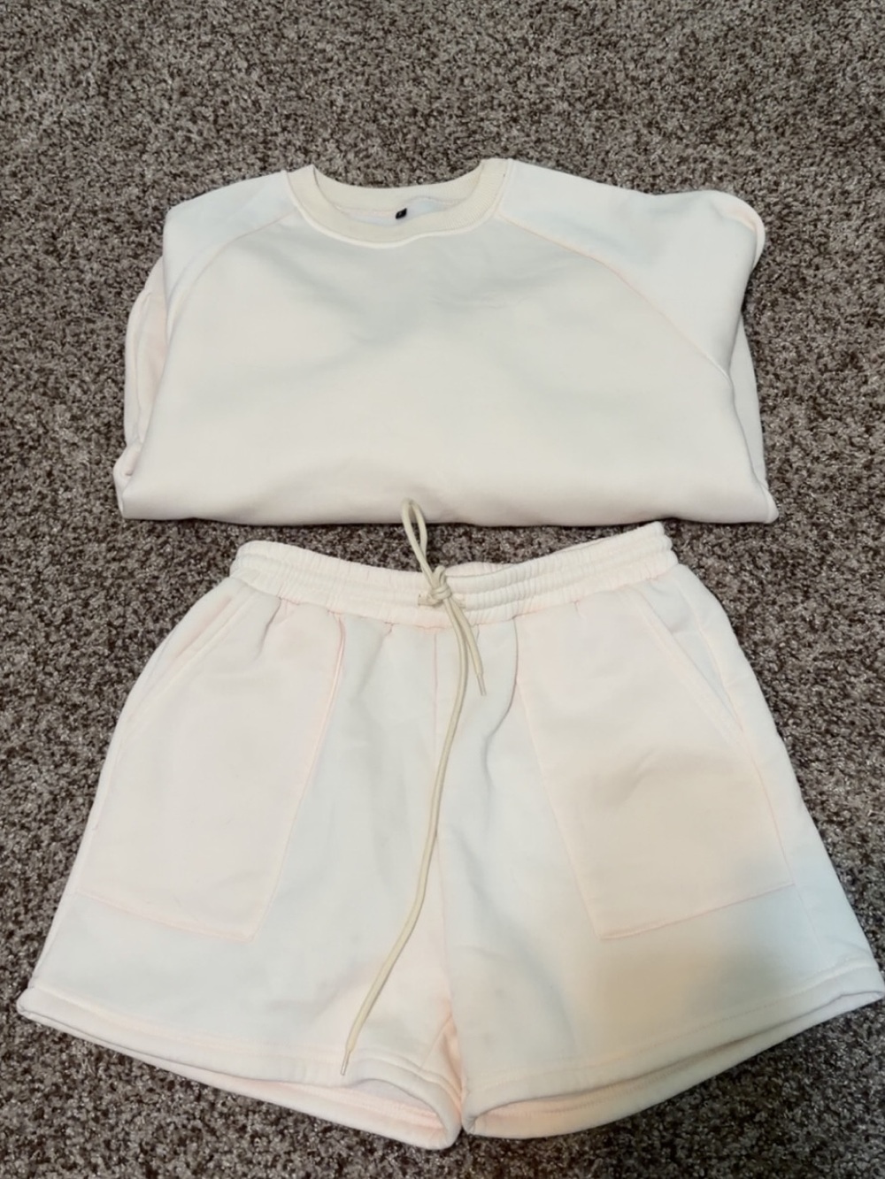 Women's Drawstring Lounge Sweatshirt + Shorts - Cream